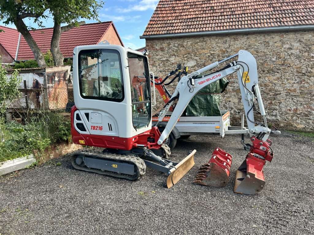 Minibagr Takeuchi BT216 - Minibagry-Znojmo.cz